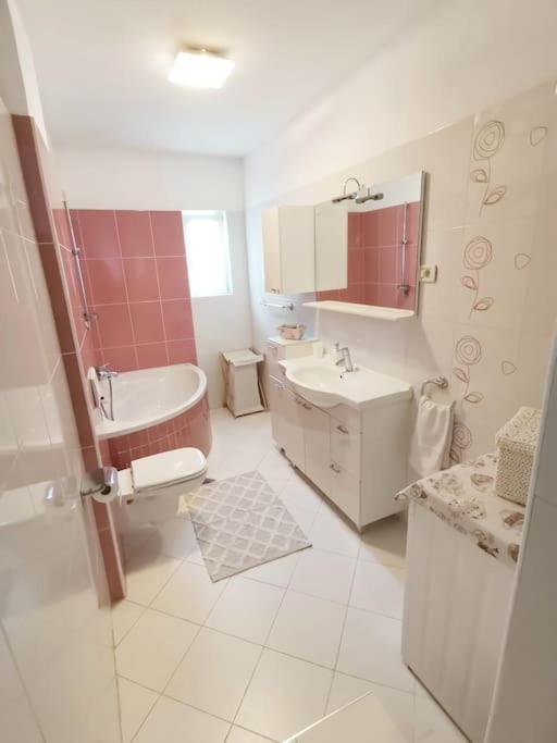 Apartman Pejic Podstrana Zewnętrze zdjęcie