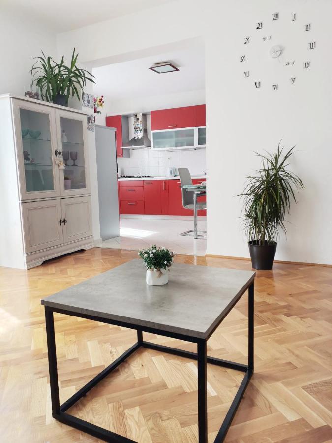 Apartman Pejic Podstrana Zewnętrze zdjęcie